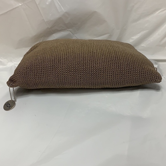 THE Sak Woven Light Brown PIllow w Key chain - Picture 6 of 6